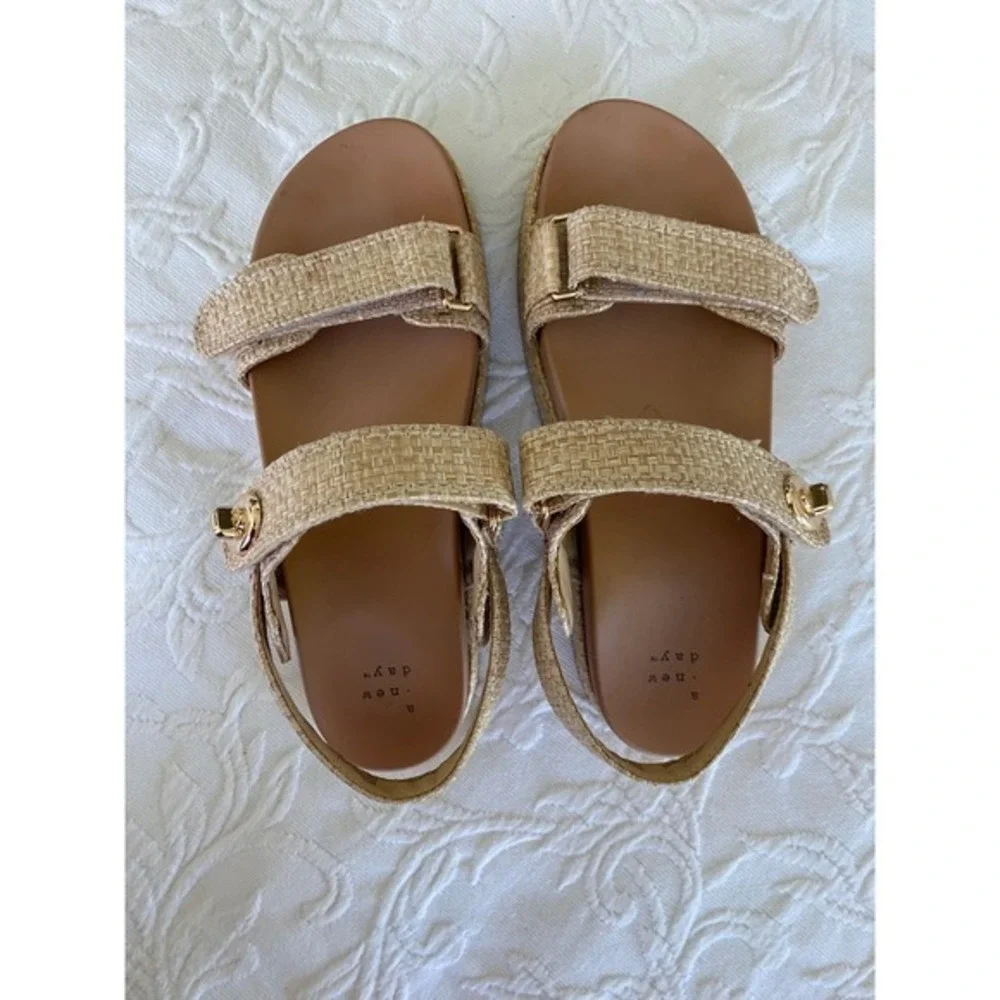A New Day Platform Sandals Women Size 8 Beige Good Raffia Woven‎ Slingback